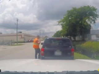Roadside - stranded latina tonårs fucks libidinous mechanic